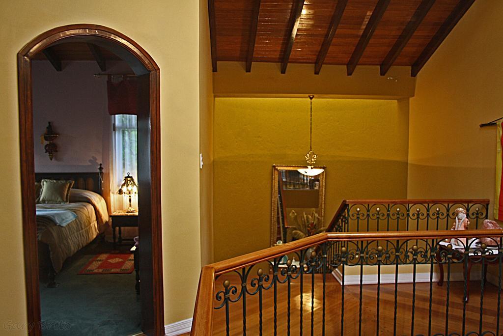 Hostal Saint Mary'S Tababela Buitenkant foto